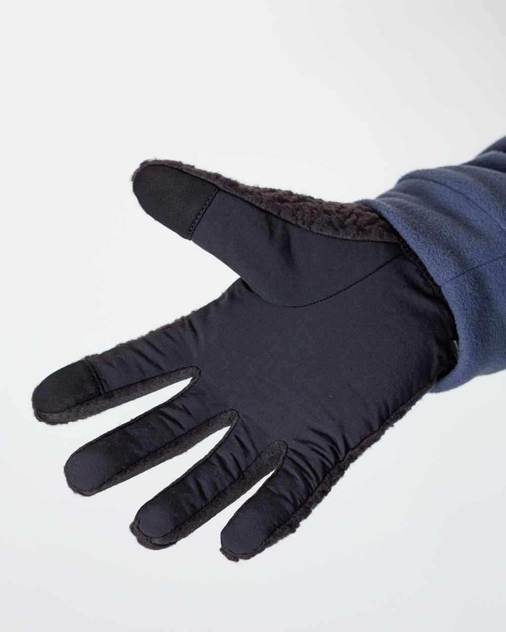 Retro Pile Gloves - Black