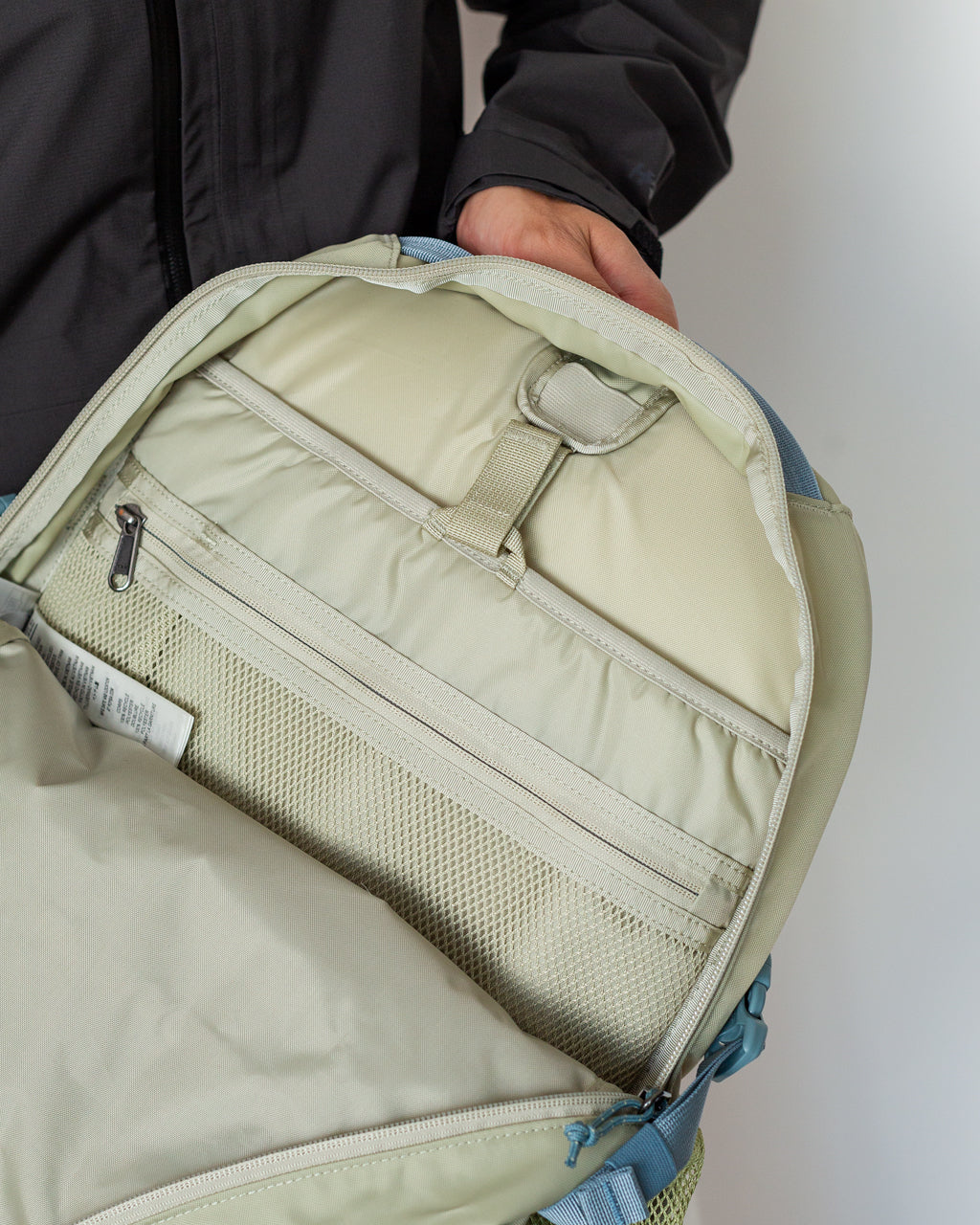 Refugio 26L Daypack - Weathered Stone