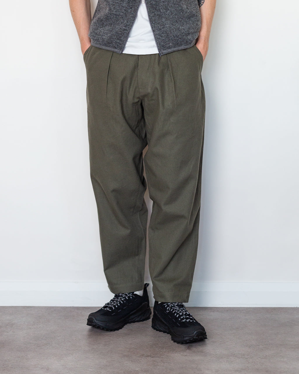 Pleated Track Pant - Olive Brushed Moleskin