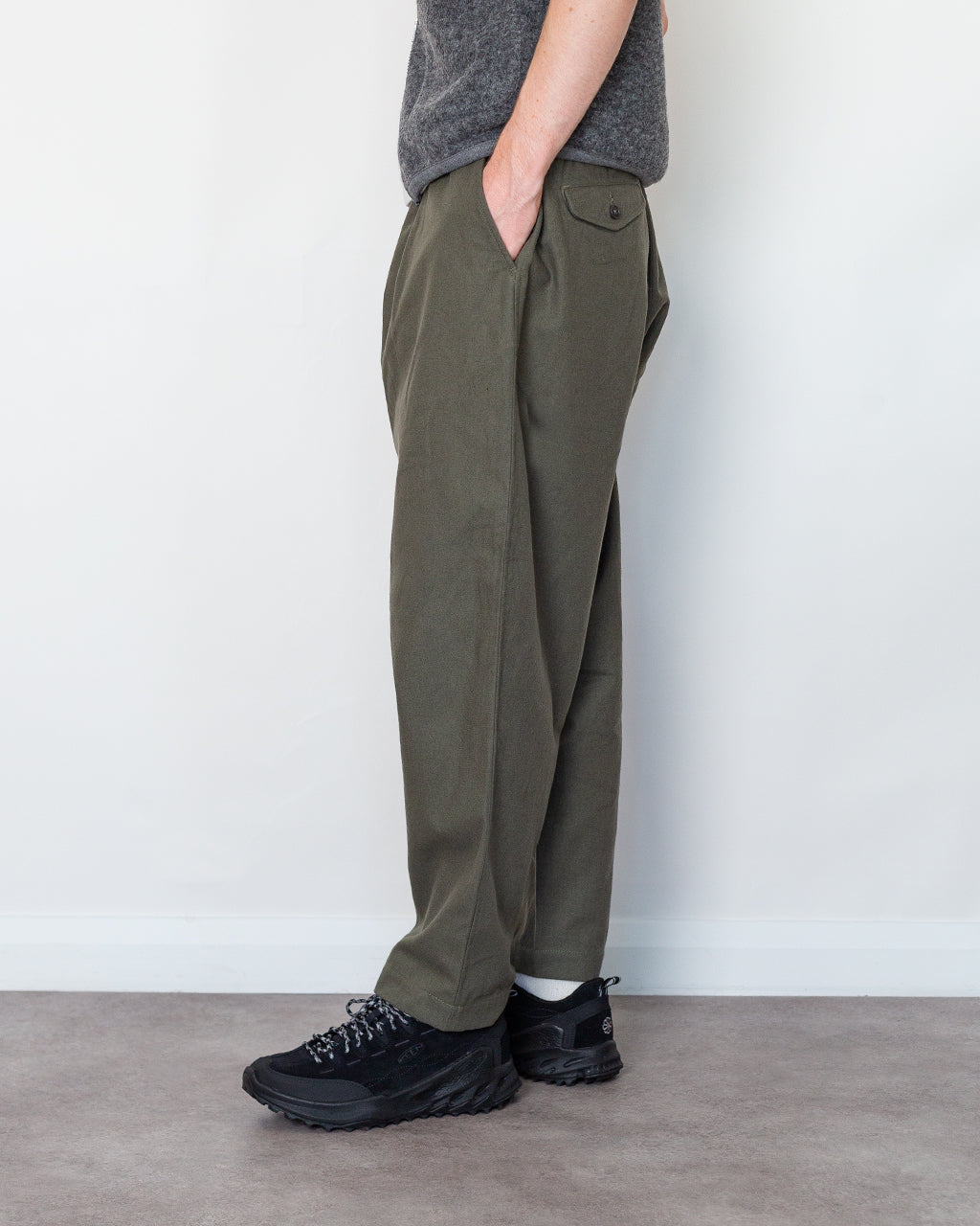 Pleated Track Pant - Olive Brushed Moleskin