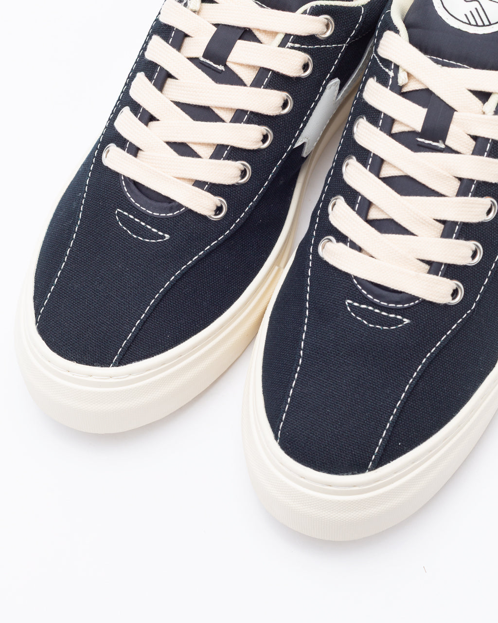 Dellow S-Strike - Black / White Canvas