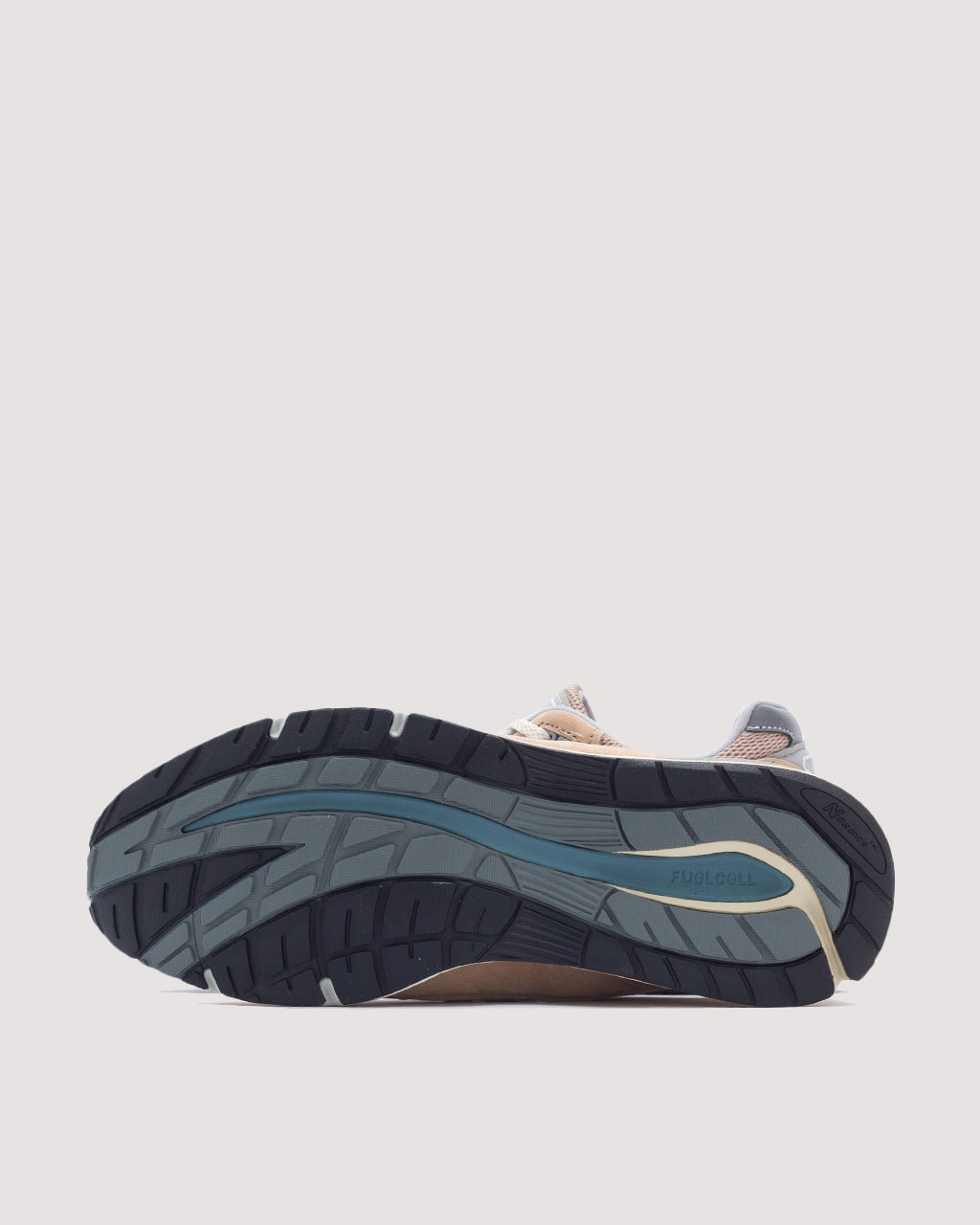 991 BE2 - Cuban Sand/Harbor Mist