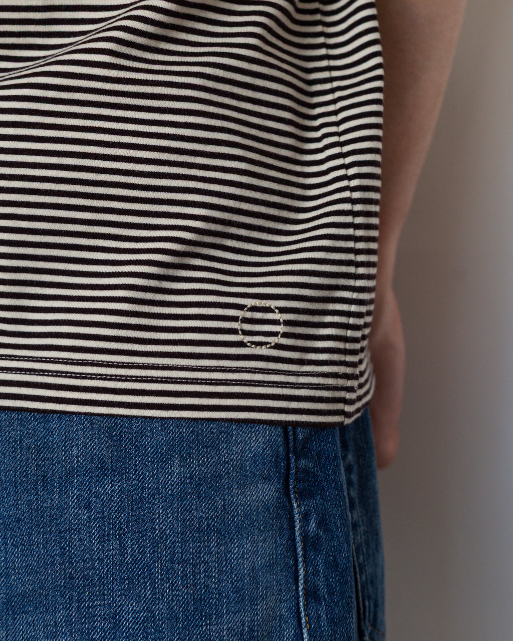 1X1 Stripe Tee - Espresso/Stone