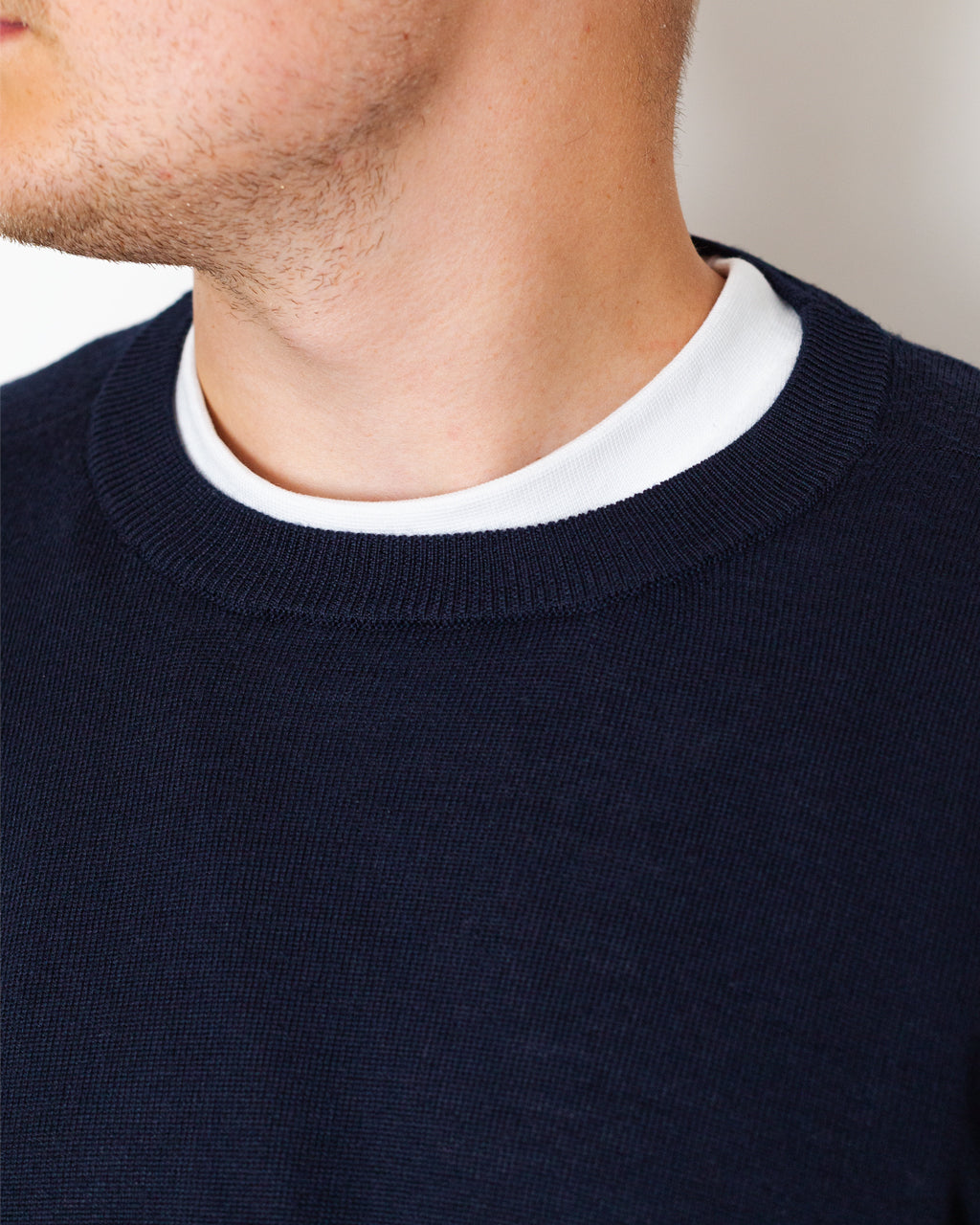 Merino Crewneck - Navy Blue V0020