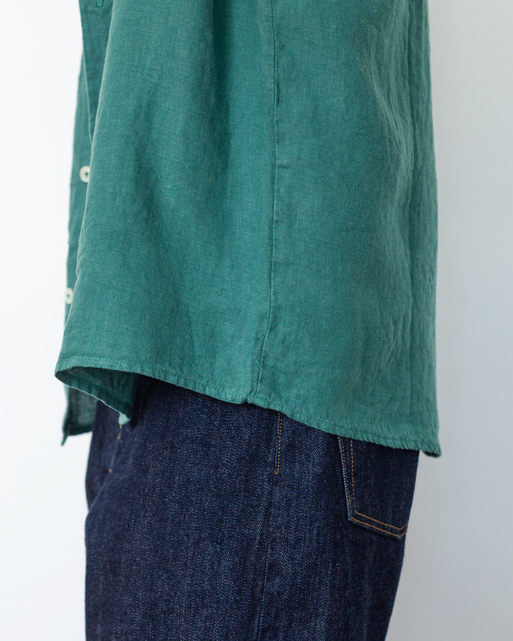 Catamaran Shirt - Dark Ivy Linen