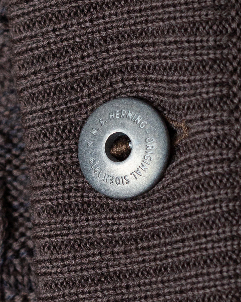 Stark Cardigan - Terra Magma Brown