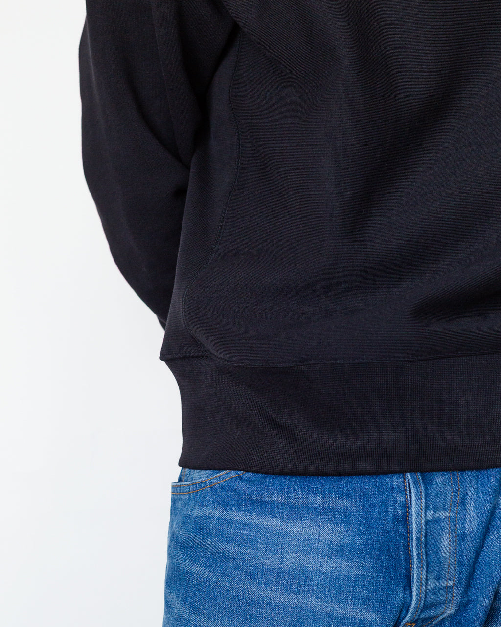 Super Weight Crewneck - Black