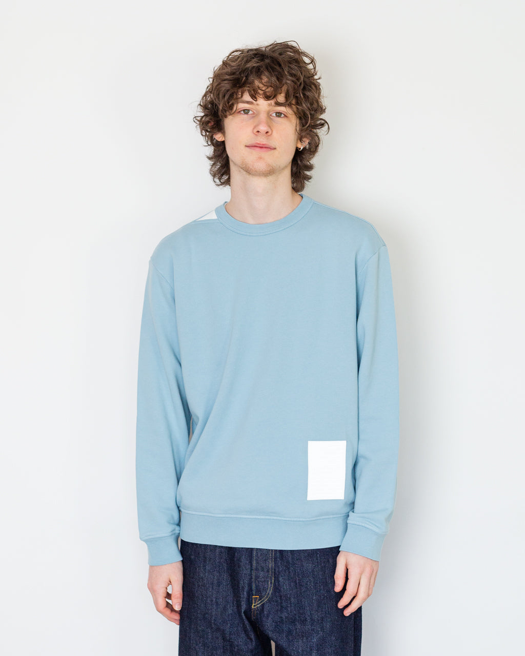 Patch Sweatshirt - V004A Dust Blue