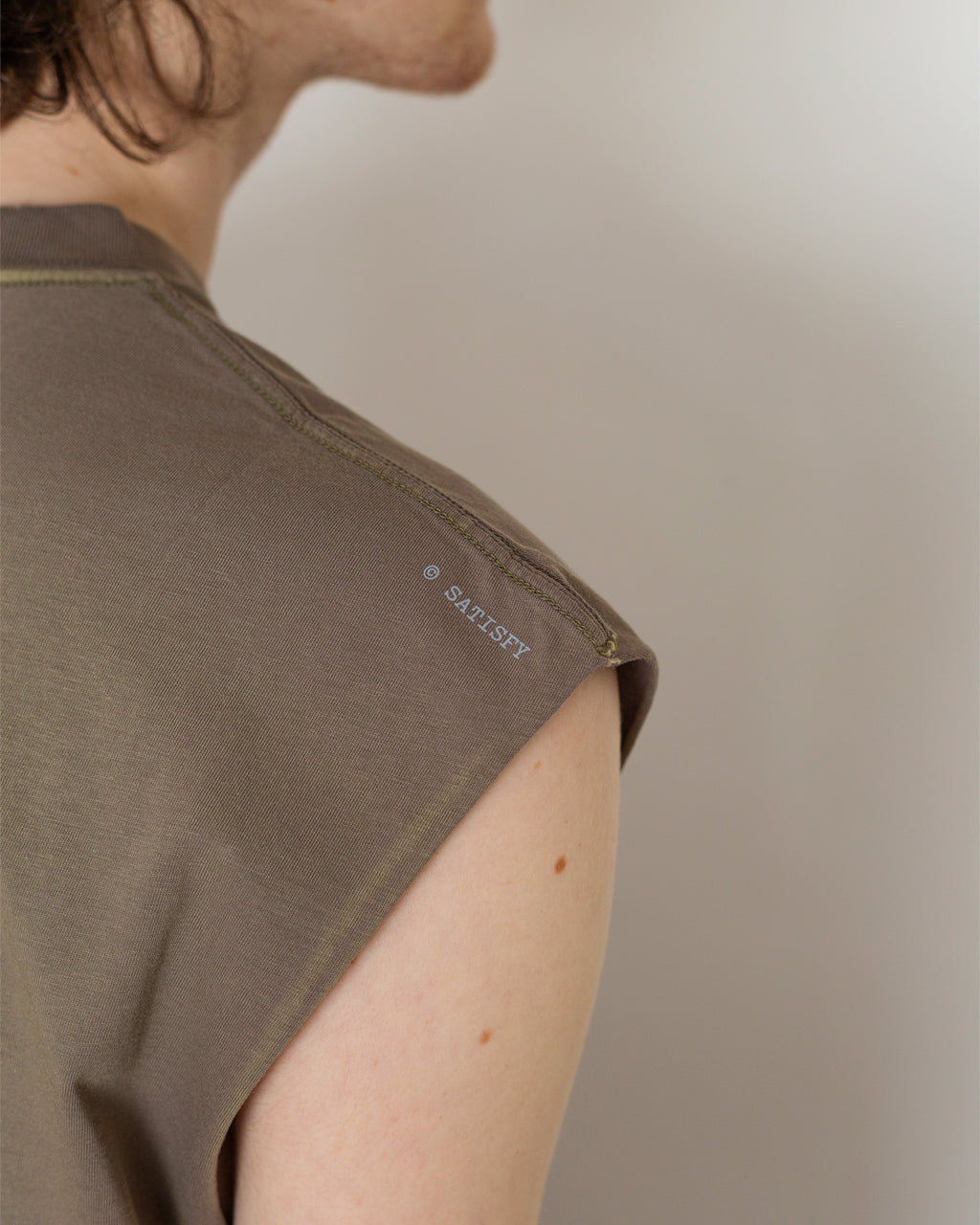 Moth-Tech Muscle Tee - Sun Bleached Falcon