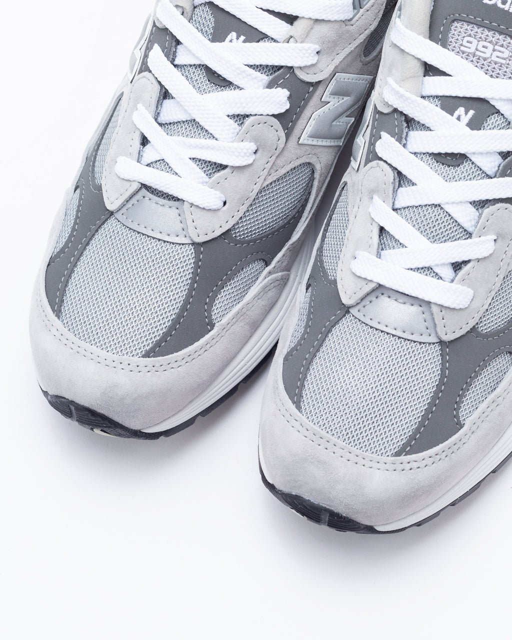 992 GY - Grey